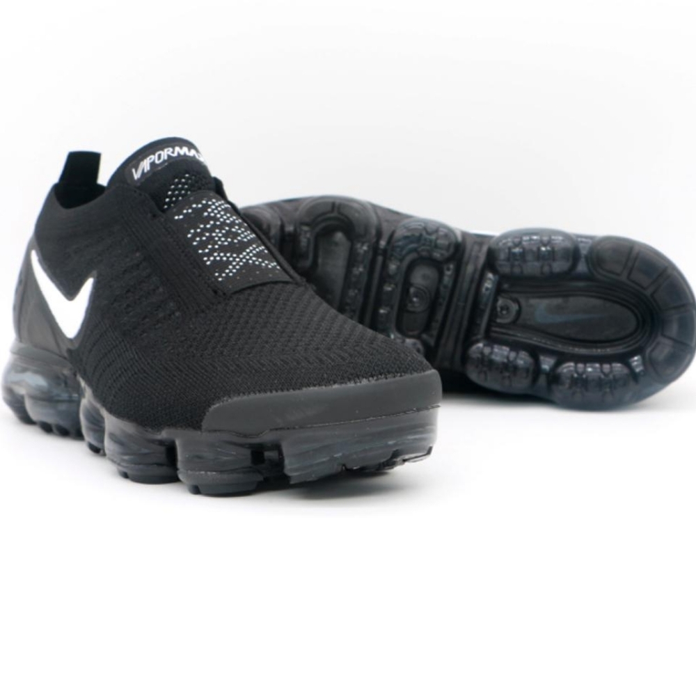 Nike Air Vapormax black Laceless Sneakers - Picture 2 of 16